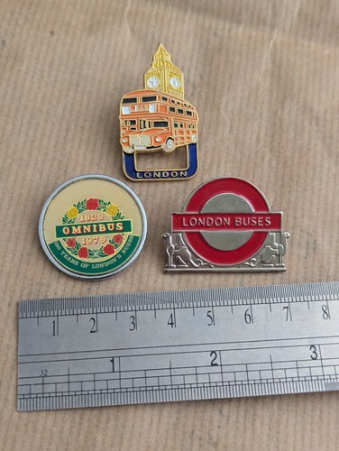 London busse pin - busse, anstecker