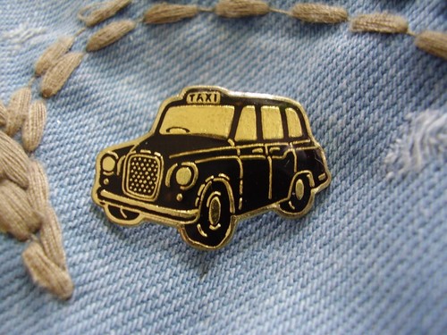 Pin london taxi - pin, cab